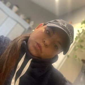 Meet your Posher, Debra